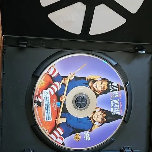 Mary-Kate and Ashley Olsen Double Double Toil and Trouble DVD - Picture 3 of 3
